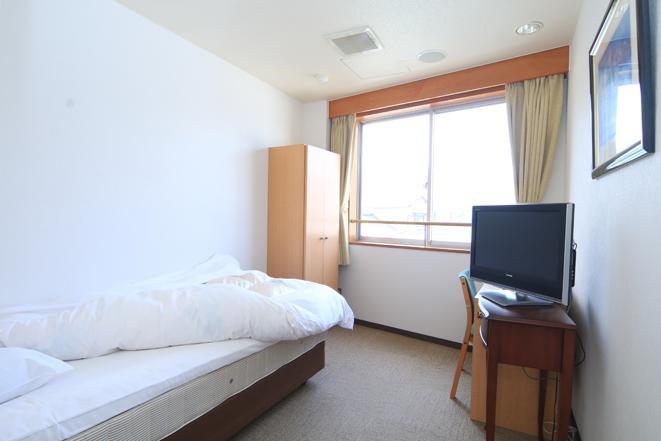 Fuji-shi Business Hotel Furuiya Ryokan Fuji  Bagian luar foto